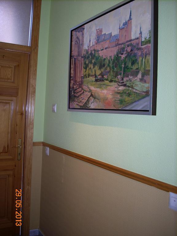 Hostal Vadama Segovia Esterno foto