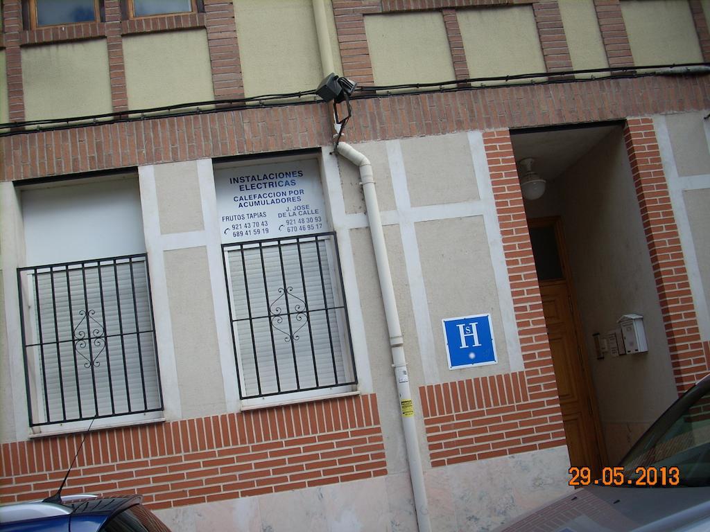 Hostal Vadama Segovia Esterno foto