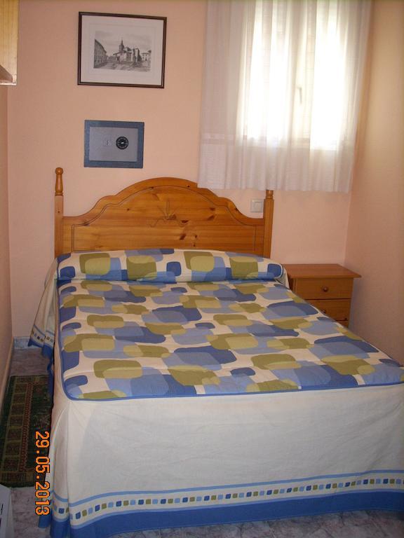 Hostal Vadama Segovia Esterno foto
